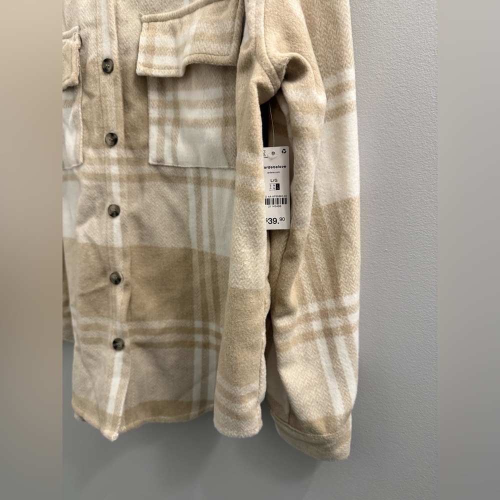 🆕 Ardene | Tan and White Plaid Checkered Flannel Shacket Jacket Chest Pockets - Picture 4 of 9
